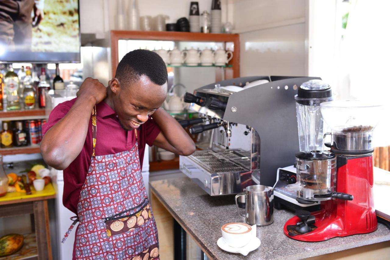 B.Maurice Guest House Kigali Exteriör bild